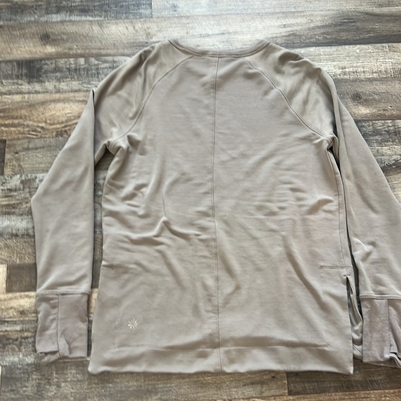 Athleta Coaster Luxe Sweatshirt. Taupe color. Extra Small - Picture 5 of 6